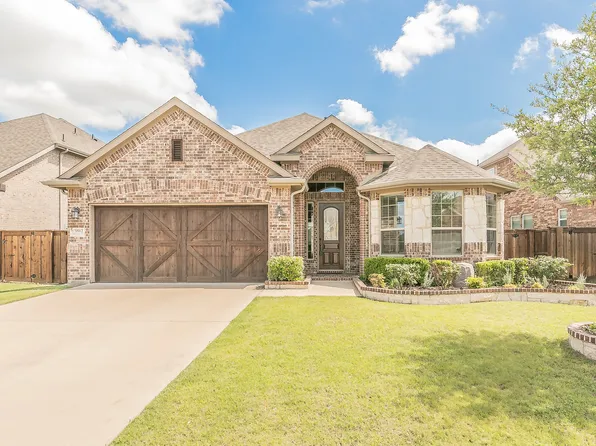 3512 Weyburn Dr, Mansfield, TX 76084