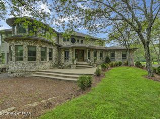 6696 Cherry Valley Rd, Stroudsburg, PA 18360