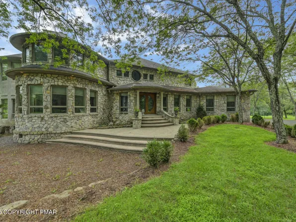 6696 Cherry Valley Rd, Stroudsburg, PA 18360