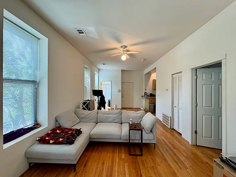 1825 W North Ave #1B — Photo 7