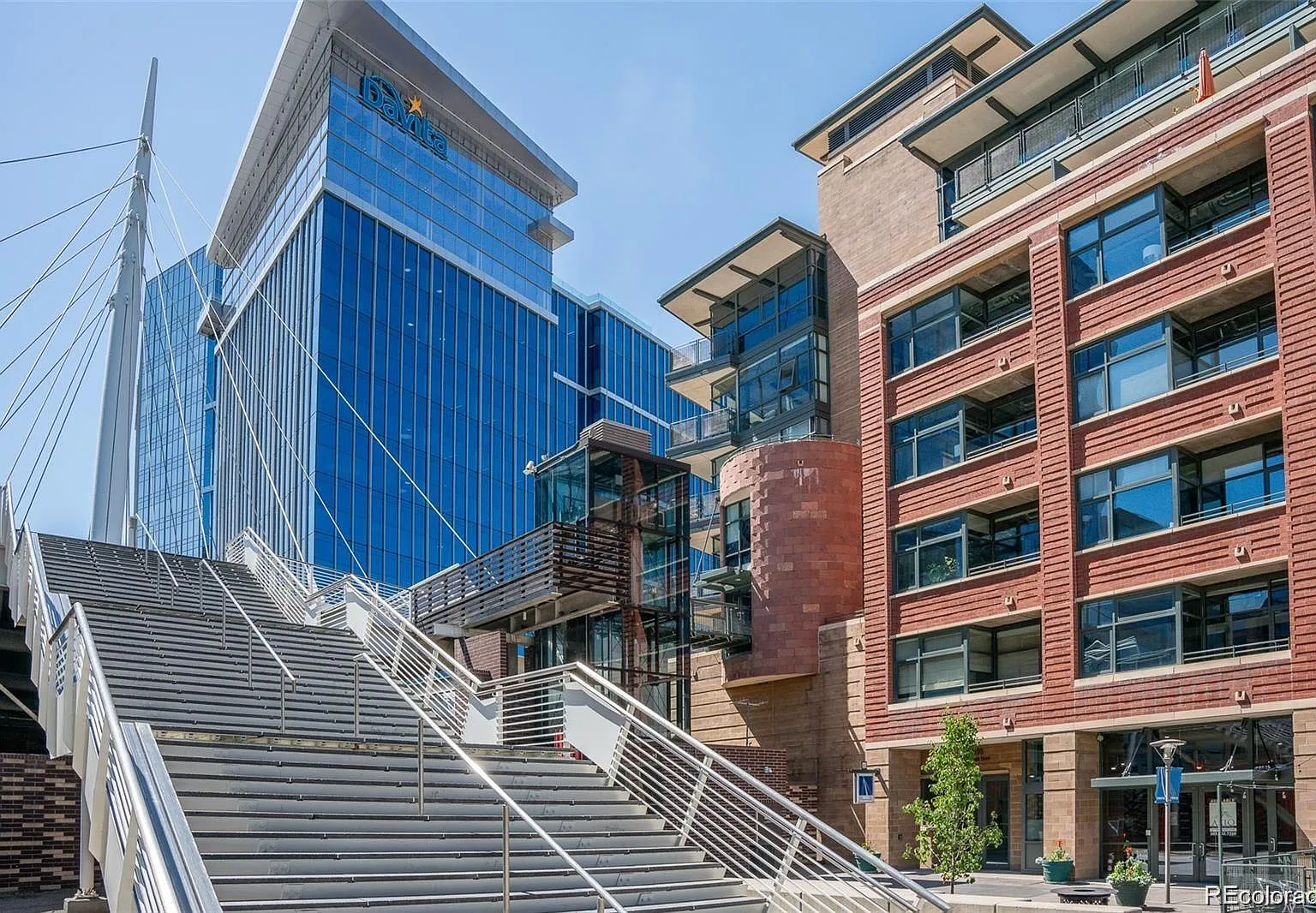 Promenade Lofts — Photo 2