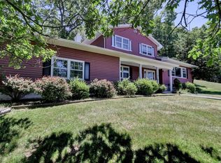 32 Ladue Rd, Hopewell Junction, NY 12533