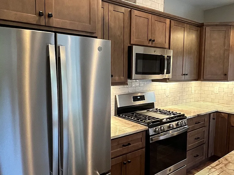 520 W 4th St #2 — Photo 3