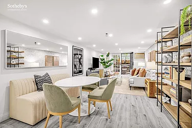 453 West 22nd Street