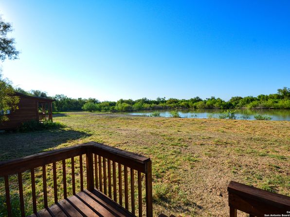 TBD S K Bar Ranch Road, Big Wells, TX 78830