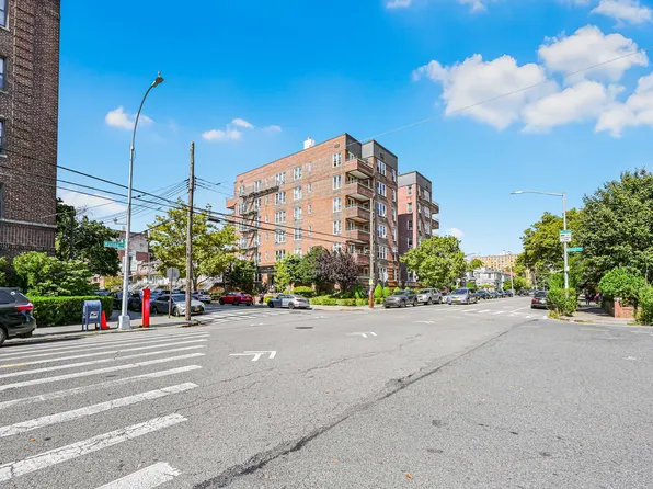 9430 Ridge Boulevard image 8 of 8