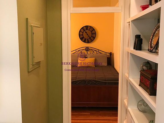 4th image of 860 Massachusetts Ave #848-3