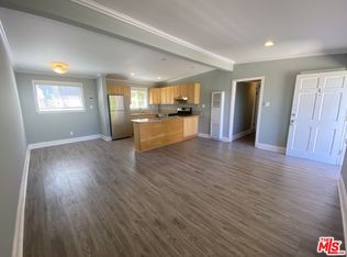 627 Westminster Ave APT 4, Venice, CA 90291