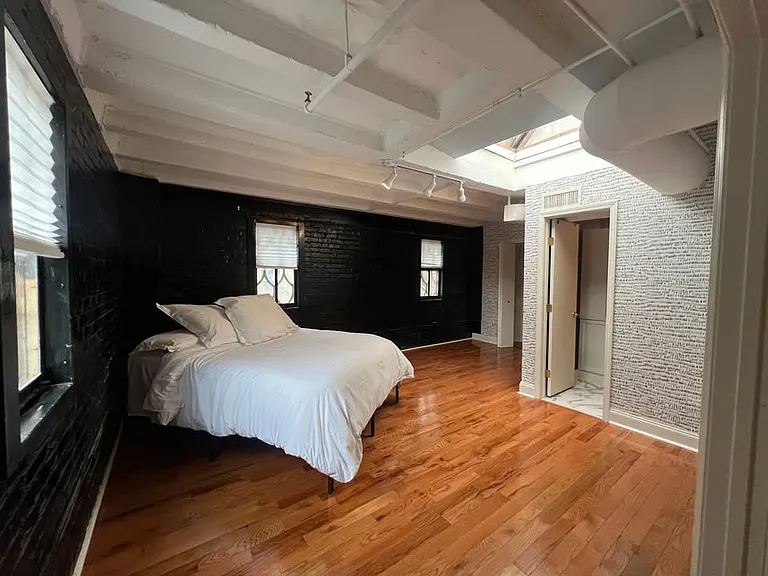 32 Peachtree St NW #1702 — Photo 13