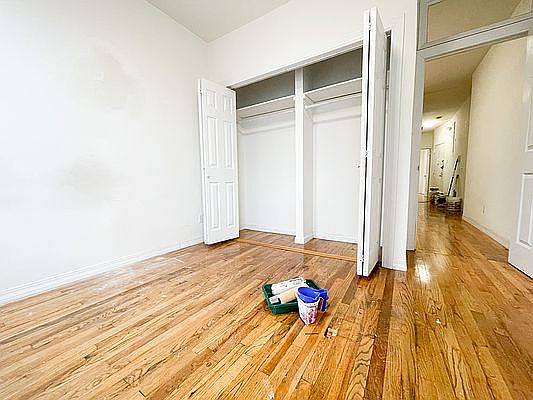 3rd image of 114 E 1st St #29A