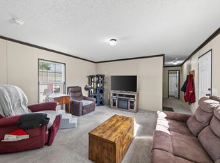 226 Mayfair Rd, Vadnais Heights, MN 55127