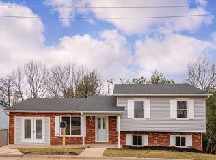 904 Edward Dr, Charleston, WV 25311