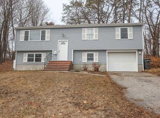 5 Aiken St, Derry, NH 03038