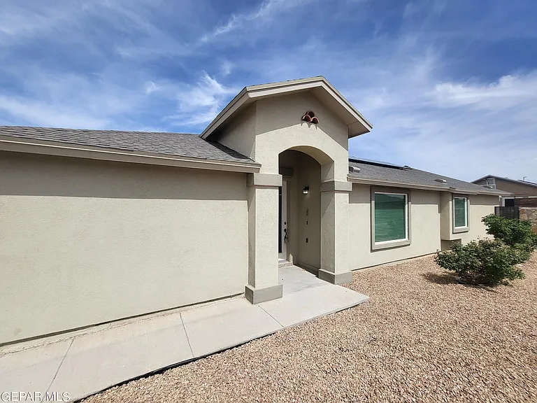14753 Ava Leigh Ave — Photo 1