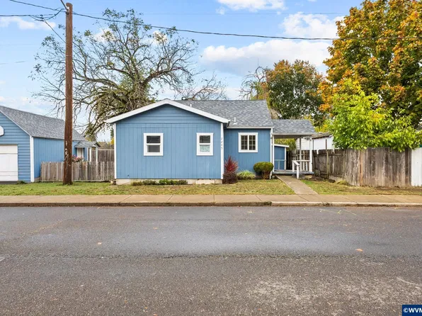 2245 Jane Dr NE, Salem, OR 97301
