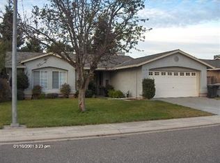 2131 Laredo Ln, Riverbank, CA 95367
