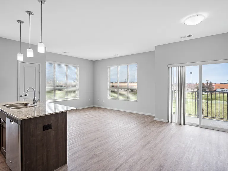 3. Aspen Lofts D - Main Living Space 3. Aspen Lofts D - Main Living Space