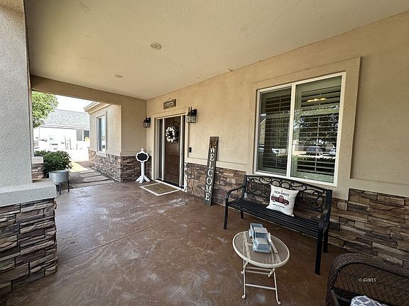 5th image of 1085 W Cherokee Cir