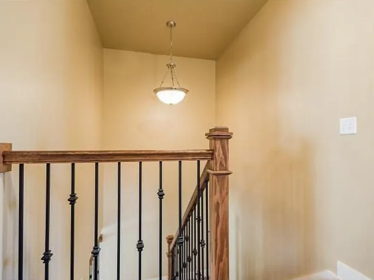 3744 S Prairiewood Dr — Photo 8