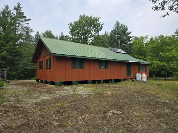 260 Barrett Rd, Winthrop, NY 13697