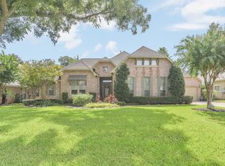 4118 Weston Dr, Weston Lakes, TX 77441