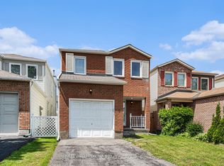 9 Raj Ter, Ottawa, ON K1G4T4