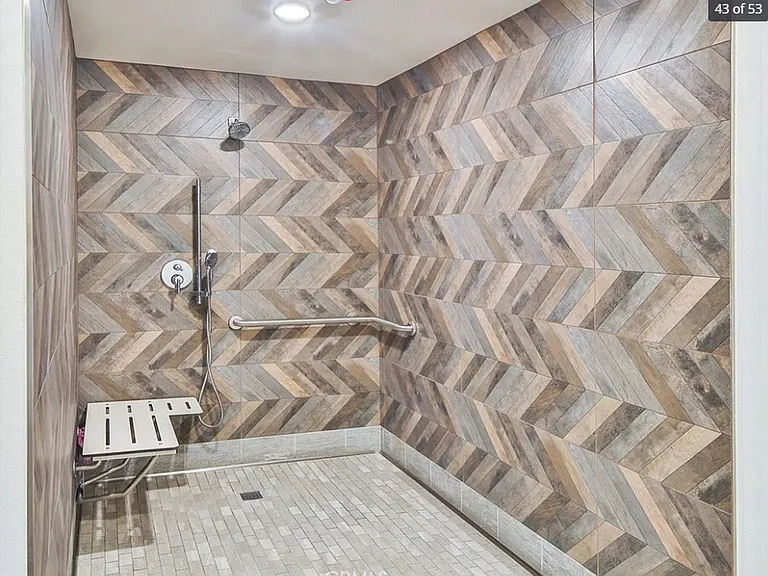 Cierra Apartments — Photo 56