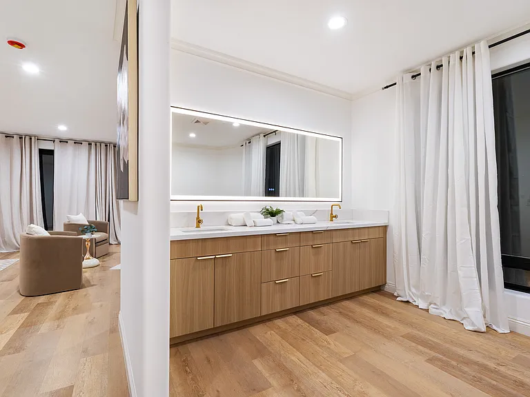 4533 Grimes Pl — Photo 38