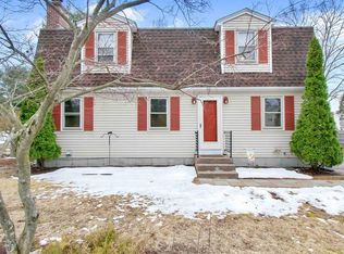 11 Grove Ave, Westfield, MA 01085