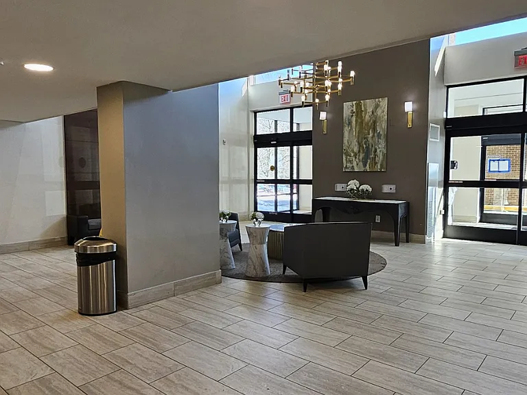 2300 Pimmit Dr #1408 — Photo 41
