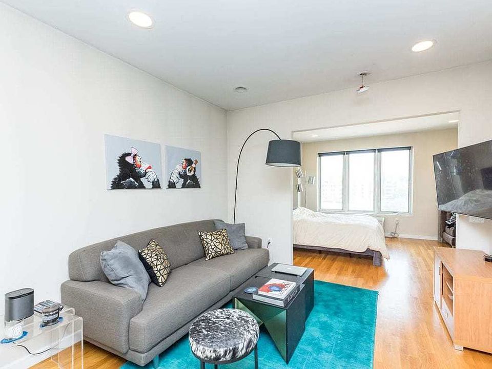1st image of 3734 29th St APT 5A
