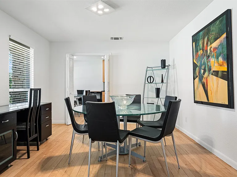 6906 One Oak Rd — Photo 12