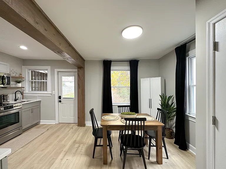 322 Florence Ave #A — Photo 20