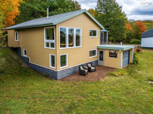 421 Chute Rd, Bear River, NS B0S 1B0