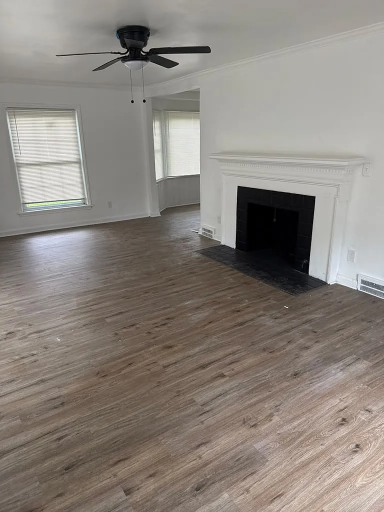 3 bed, 1200 sqft, $1,500 — Photo 4