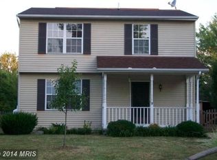 22 S Church St, Lovettsville, VA