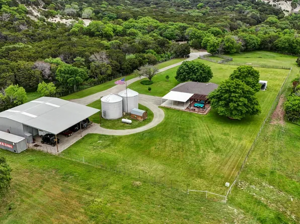 6498 County Road 203, Hico, TX 76457
