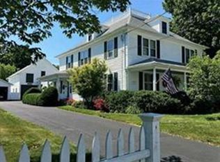 622 W Greenville Rd, Scituate, RI 02857