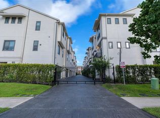 2514 Chenevert St, Houston, TX 77004