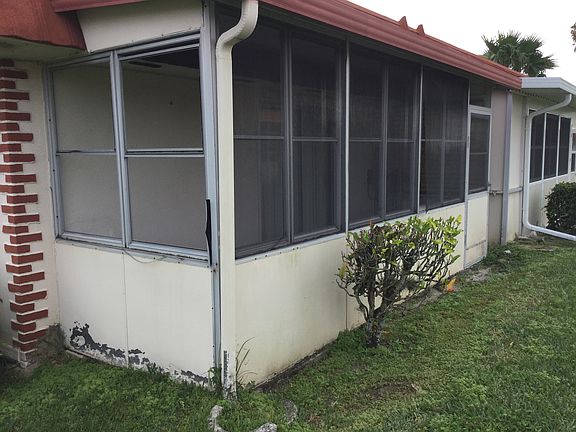 2nd image of 115 Seville Ln #D