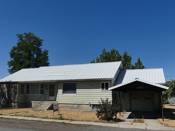 3rd image of 104 N Fairfield St