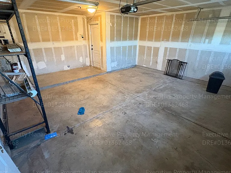 12108 Flat Iron Ct — Photo 48