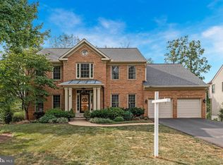 20627 Cutwater Pl, Sterling, VA 20165