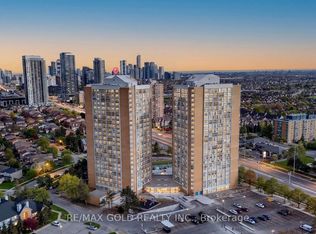 35 Trailwood Dr #1911, Mississauga, ON L4Z 3L6