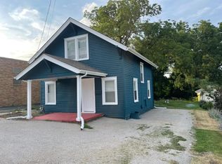 5902 E Red Bridge Rd, Kansas City, MO 64134