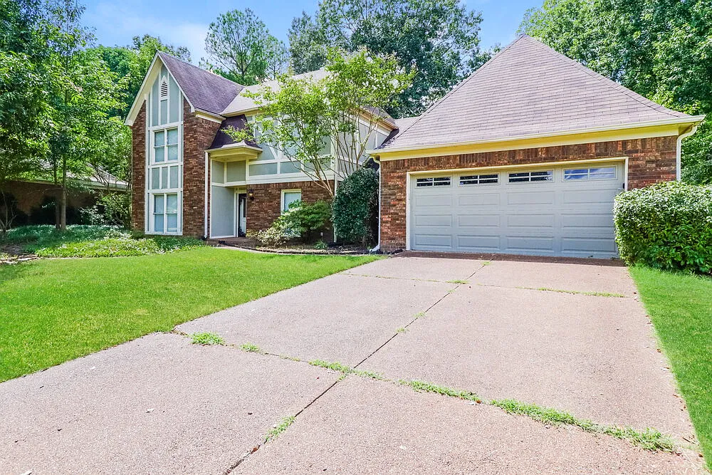 Building Photo - 2279 Hickory Path Dr