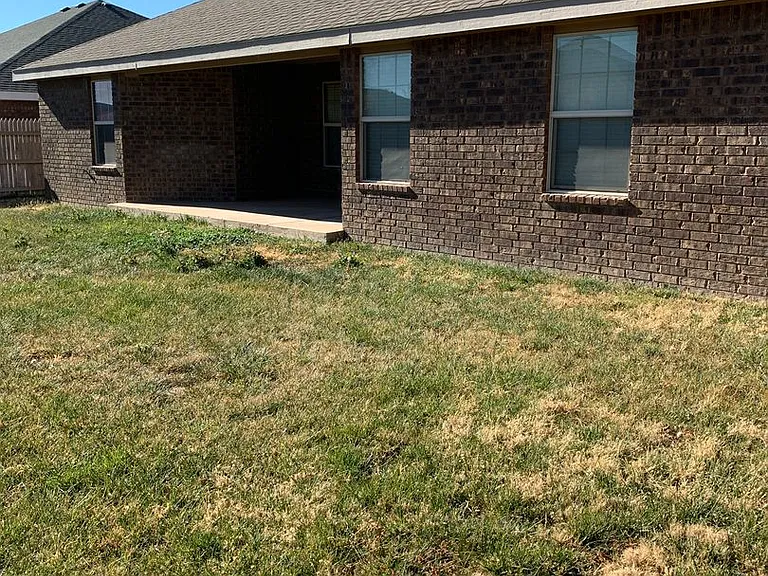 2225 Jadyn Ln — Photo 33