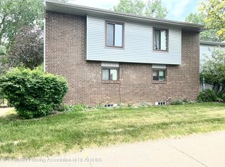 1760 Maple Rdg, Haslett, MI 48840