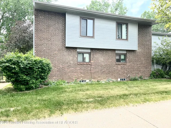 1760 Maple Rdg, Haslett, MI 48840