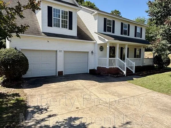3640 Ambition Rd, Fayetteville, NC 28306